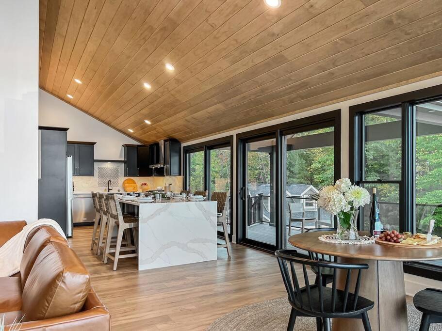 Leo'S Bear Lake Hideaway Kalkaska Exterior photo
